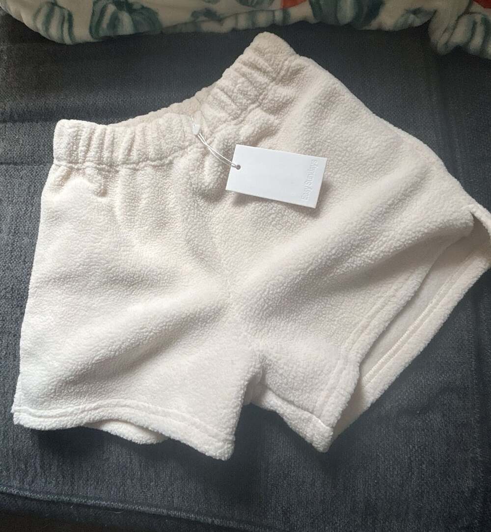 Easy Sundays Fleece Shorts Off White 3" Active Lounge Travel